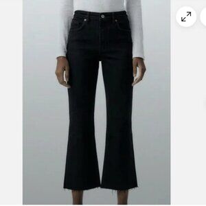 Zara Jeans Black NWT Size 2  High Rise  Cropped  Flare  Raw Hem
